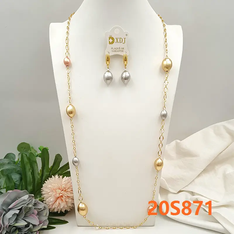 2 pcs of long chain and earrings 2in1 chain