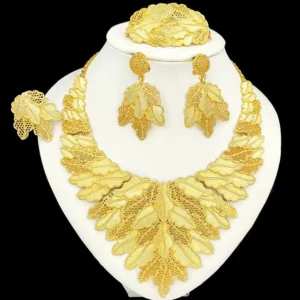 Complete set of jewelry