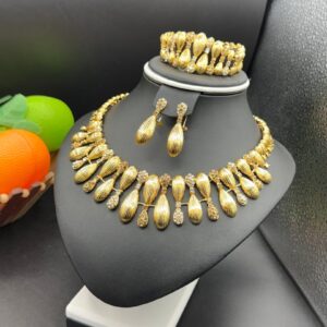 complete set of jewelry