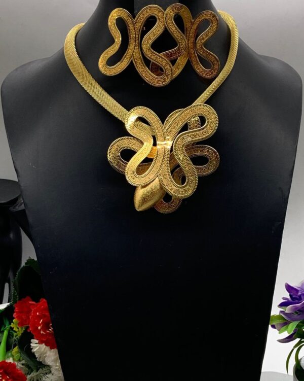 3 Piece jewelry