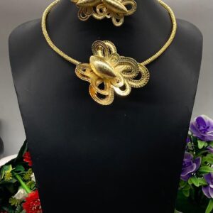 3 Piece set of jewelry