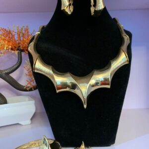 complete set of jewelry