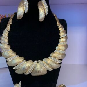 complete set of jewelry