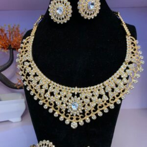 complete set of jewelry